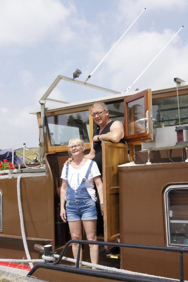 Blackpearl Boat&Breakfast Terneuzen Bagian luar foto